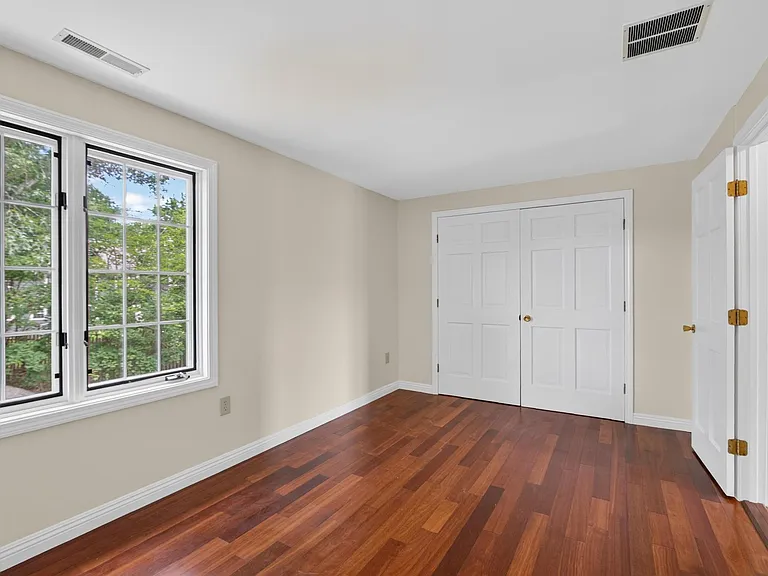 128 Parker St #3C — Photo 16