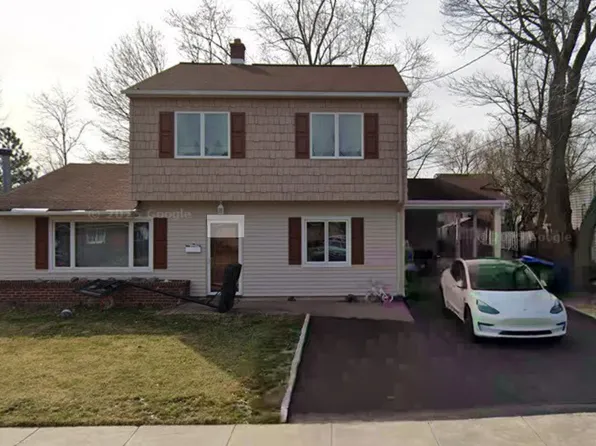 36 Cambridge Rd, Edison, NJ 08817