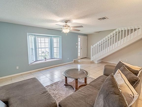 5th image of 931 Sykes Ct #105