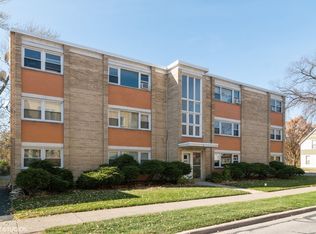 50 West Ave #2S, Riverside, IL 60546