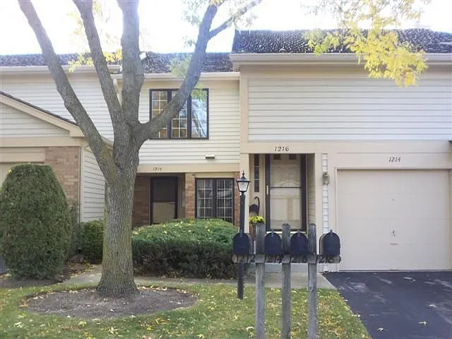 1214 Gulfstream Pkwy photo 1