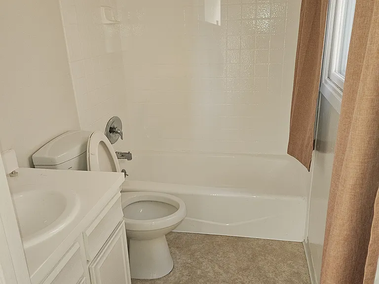 8809 Etiwanda Ave #27 — Photo 6