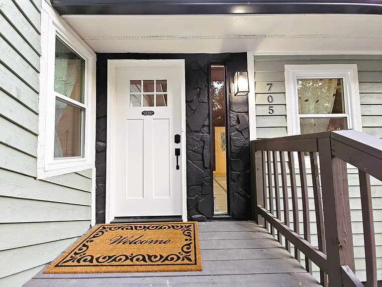 705 Garden Grove Dr — Photo 27