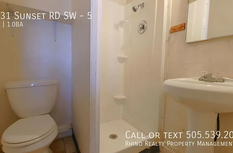 1031 Sunset Rd SW #5 — Photo 5