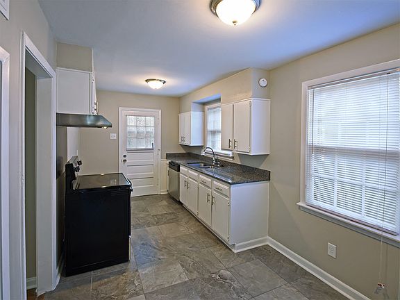 5th image of 4779 Hummingbird Ln