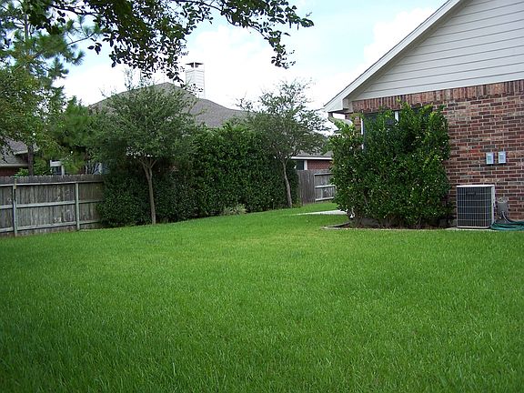 4th image of 3911 Amerson Ct