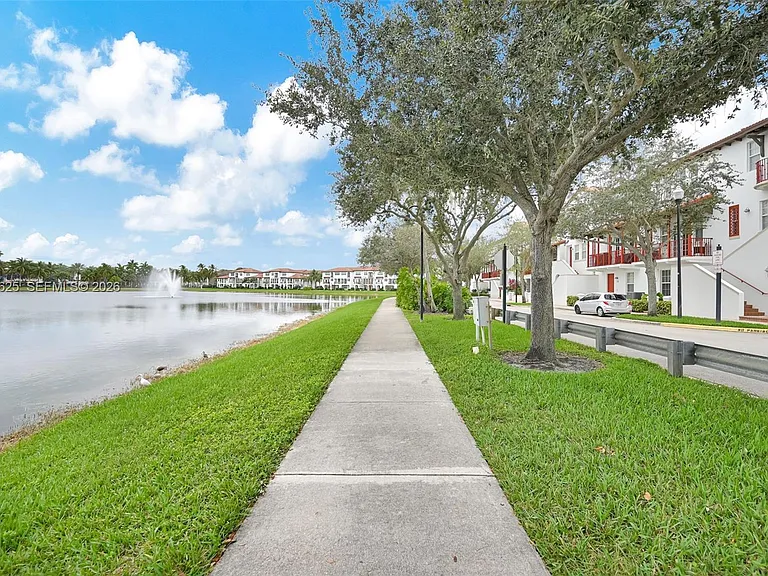 11940 SW 25th Ct #2 — Photo 39
