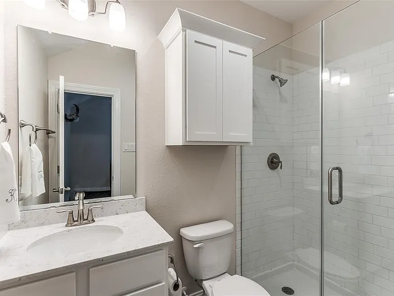 1613 Water Oak Point Dr — Photo 18