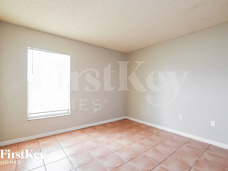 409 Bar Ct — Photo 13