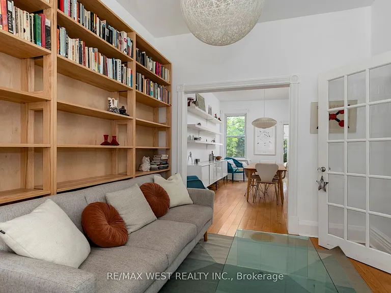 39 Shirley St — Photo 9