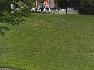 39 Canterbury Ln, Hackettstown, NJ 07840