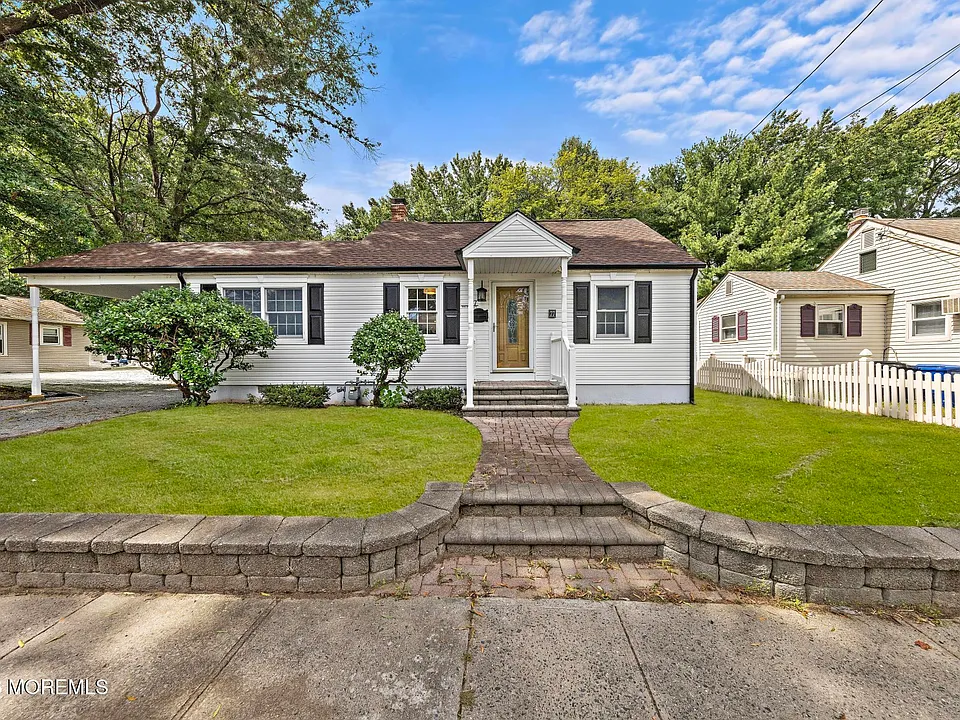 77 Pacific Ave