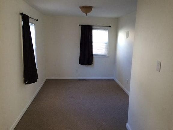 4th image of 713 Camden Ave APT 1