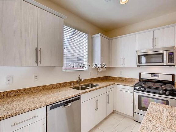 5th image of 5760 Clear Haven Ln
