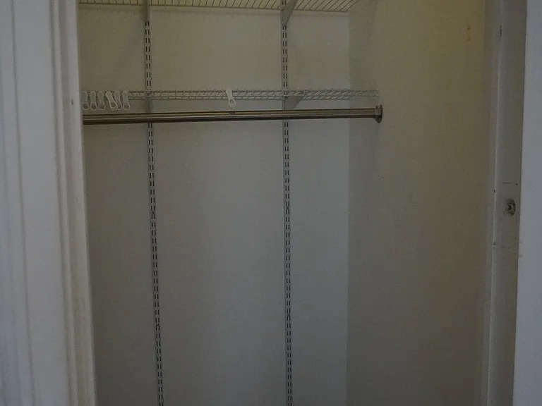 534 W Stratford Pl #2E — Photo 6