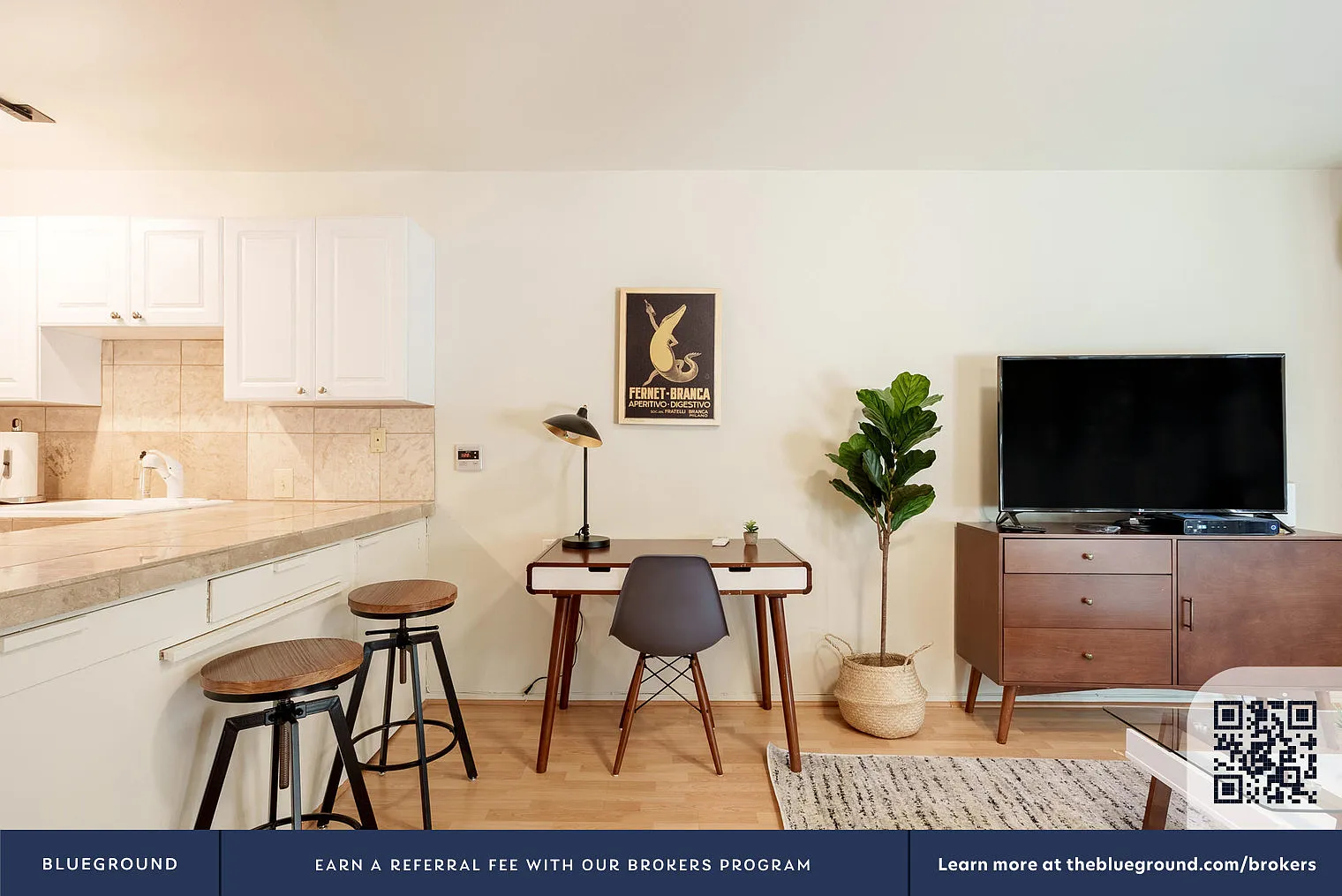 1 bed, 1.0 bath, 600 sqft, $3,640 — Photo 3