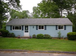 4 Cherokee St, Dover, NH 03820