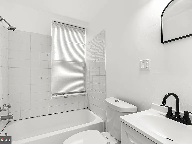 3316 Kensington Ave #2 — Photo 8