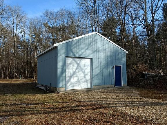3rd image of 91 Lakeside Ave