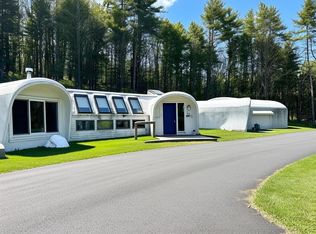 470 Jewett Rd, Hopkinton, NH 03229