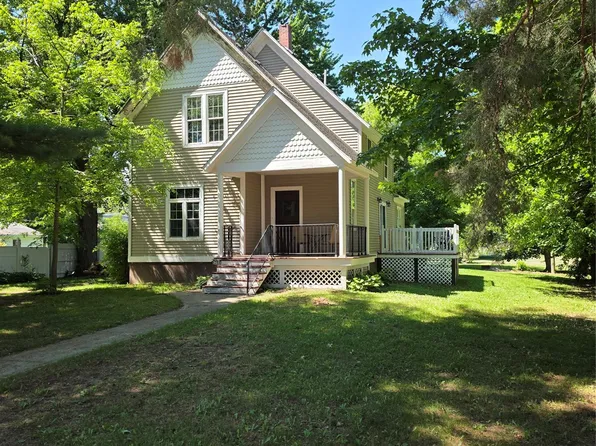 6286 Marlette St, Marlette, MI 48453