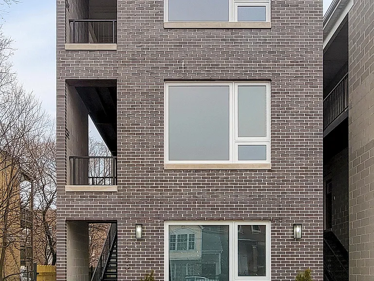 1239 S Fairfield Ave #2 — Photo 1