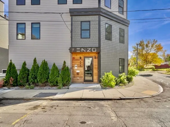 37 Horace St #301, Boston, MA 02128