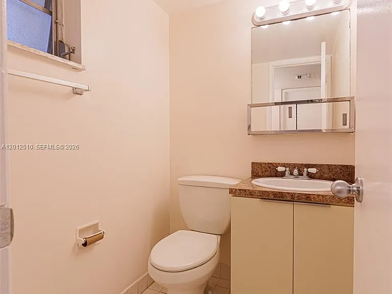 8870 Fontainebleau Blvd #312 — Photo 9