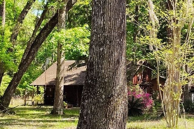 1st image of 12116 Timber Ln