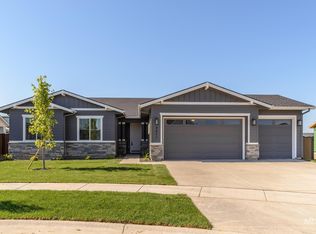 9471 W Summit Peak Dr, Star, ID 83669