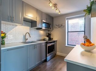 6 Monmouth St APT 402, Boston, MA 02128