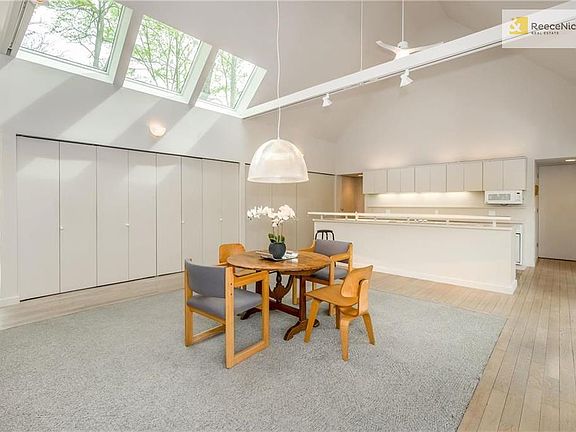 5th image of 4006 W 56th St