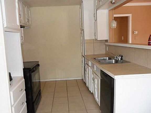 2nd image of 5637 Macaskill Dr