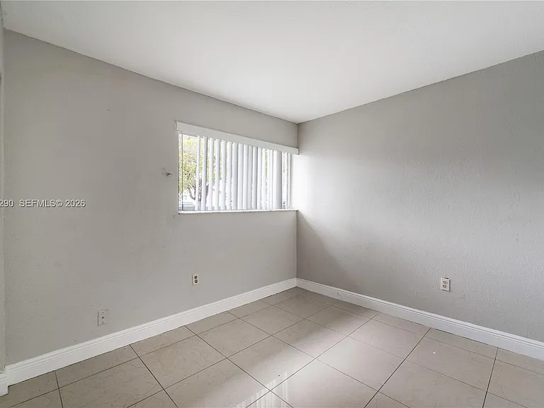 11310 SW 189th St #11310 — Photo 6