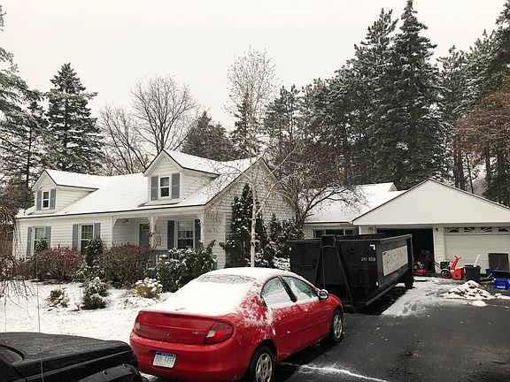 2nd image of 1901 Abbotsford Dr