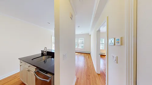 3 Langdon Sq #6 Photo 1