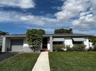 9525 SW 45th Ter, Miami, FL 33165