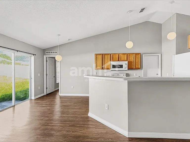 153 Timbercreek Pines Cir — Photo 5