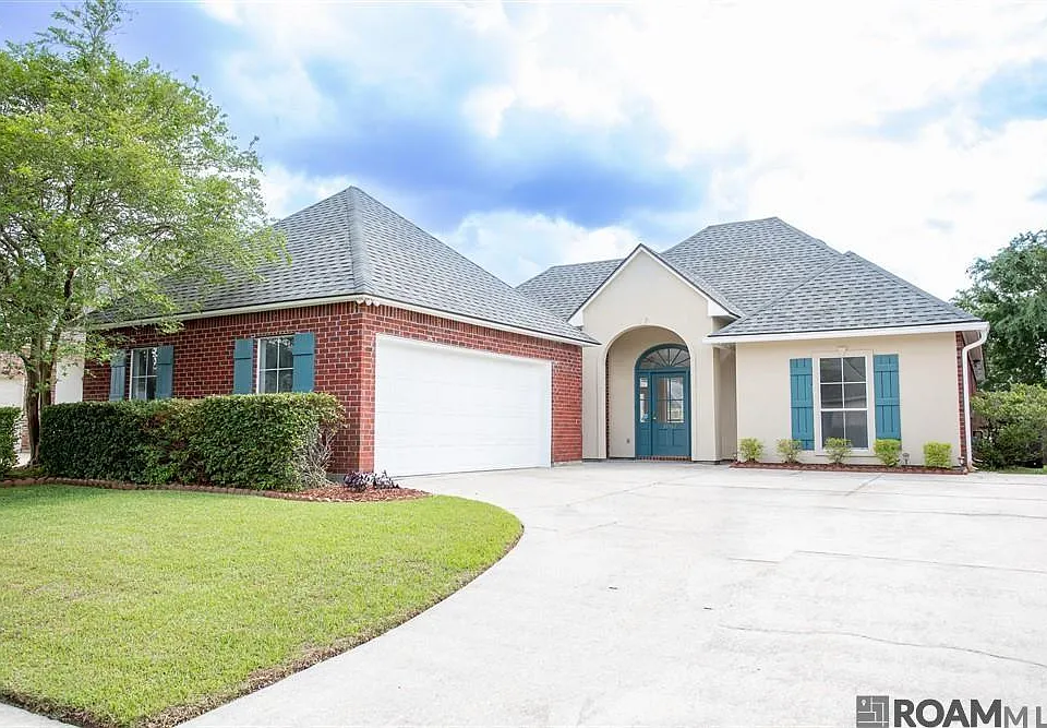 10562 Oakley Trace Dr