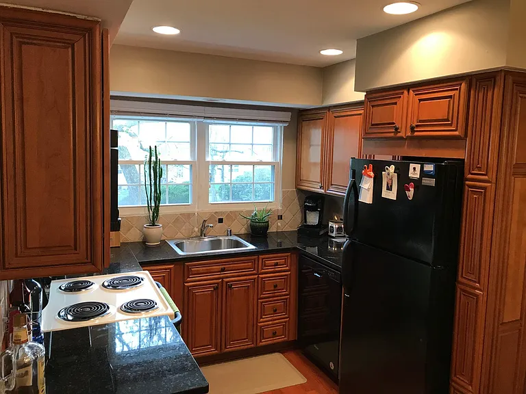103 Prosperity Ave SE — Photo 3