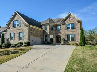 905 Stonekirk Ct, Alpharetta, GA 30004
