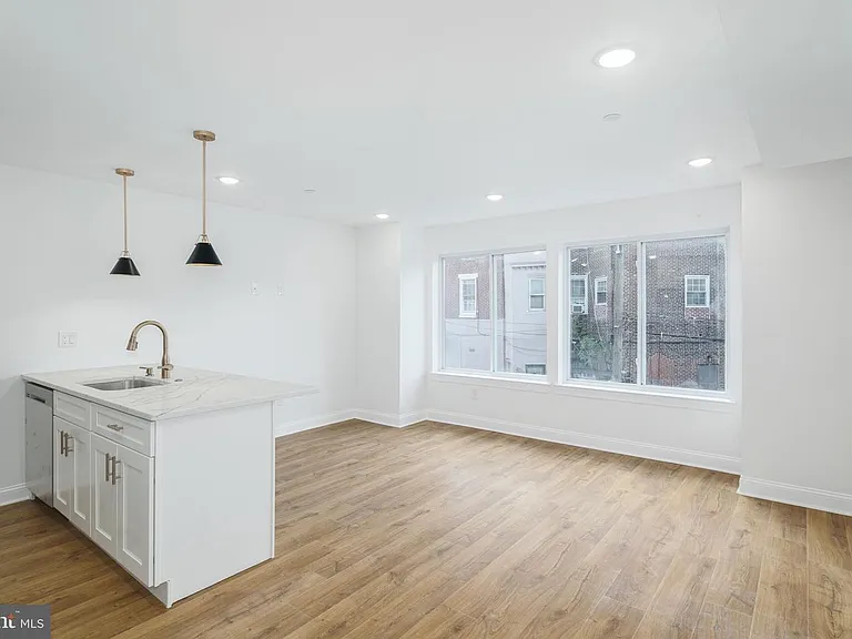 653 N Preston St #3 — Photo 1
