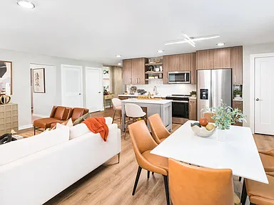 Modera LoSo | B20 | 2 BD | 2 BA | 1,114 SF