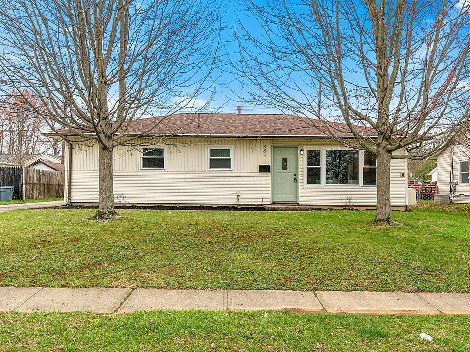 1st image of 884 Pleasant Dr