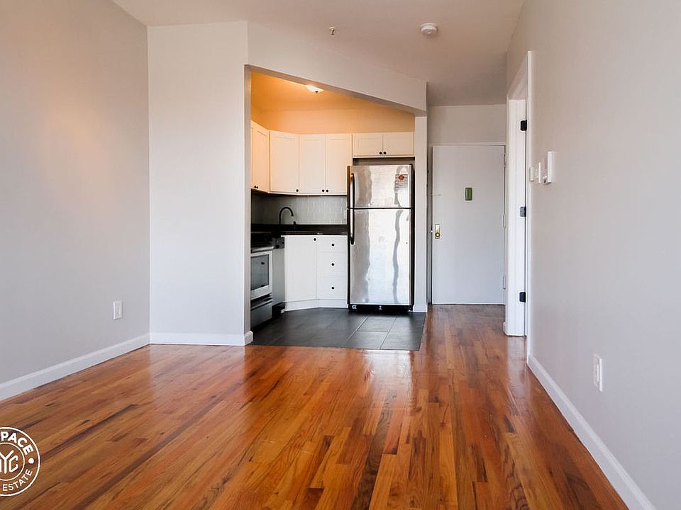 2nd image of 1456 Greene Ave APT 1A