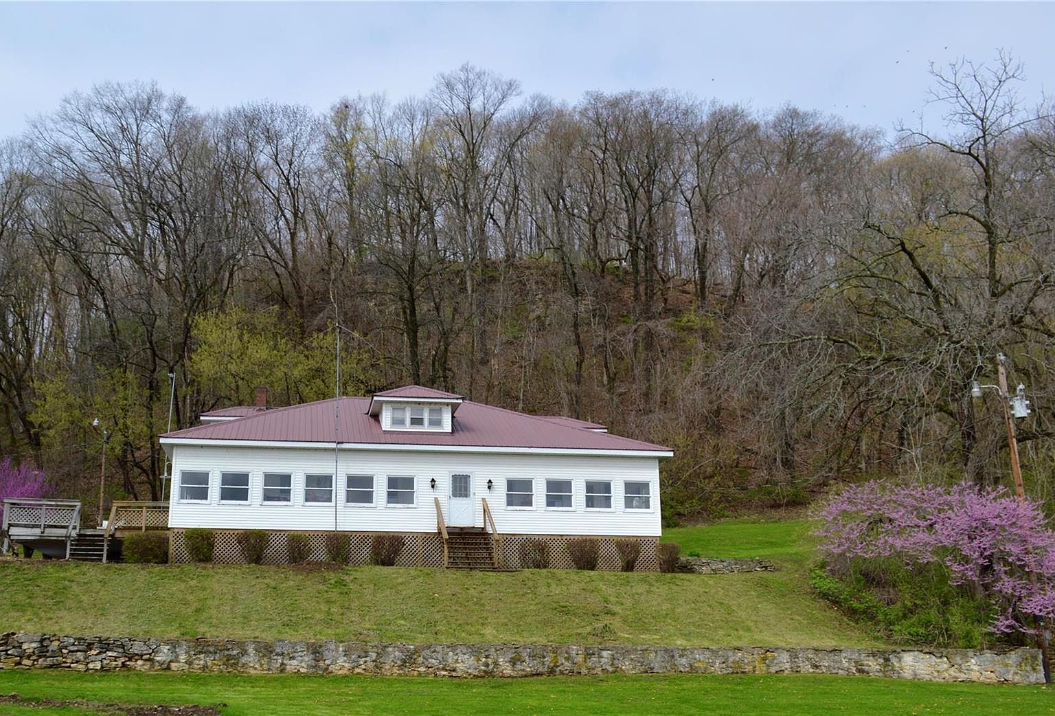 12017 State Highway 100, Kampsville, IL 62053 Zillow