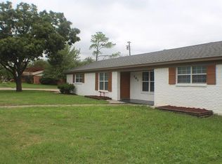 101 E Jessup St, Alvarado, TX 76009