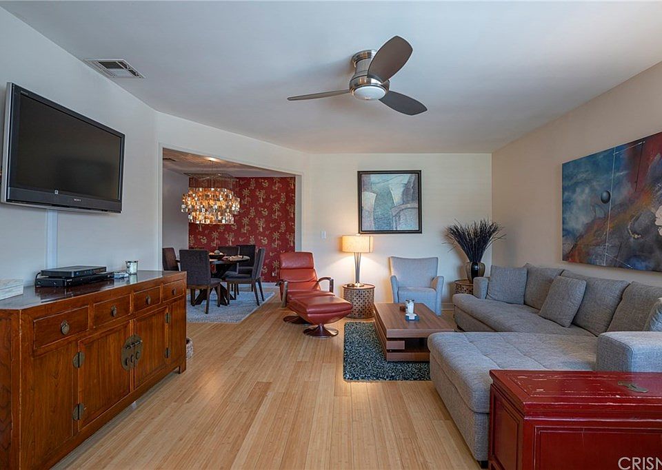 1st image of 4353 Troost Ave #3