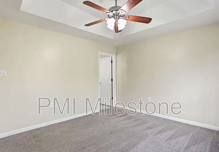 24 Mabel Ln — Photo 22