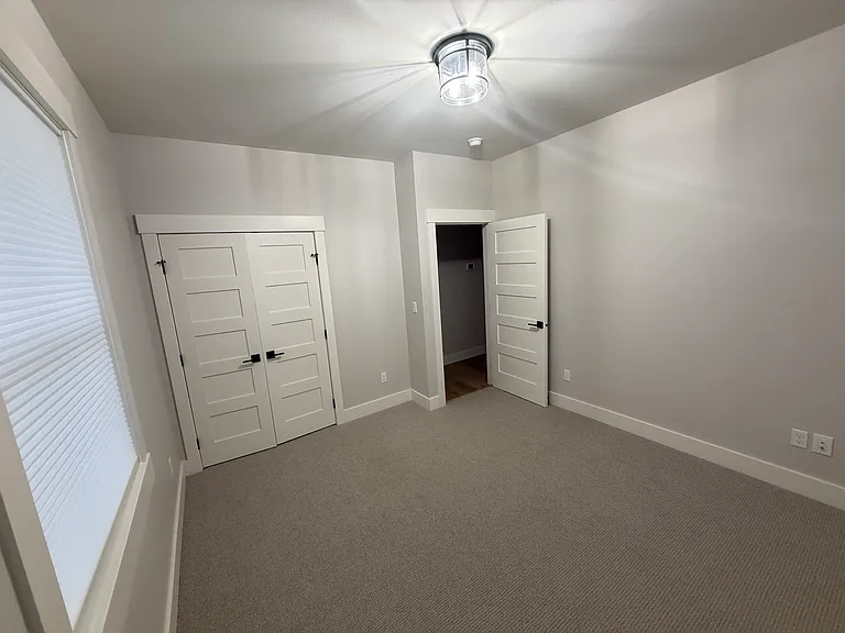 4518 Maple Ave — Photo 39